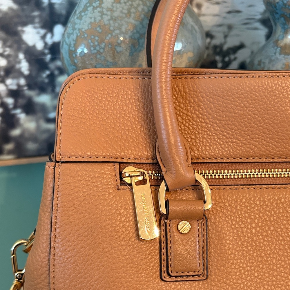 Michael Kors Cognac Leather Satchel with Gold Hardware beautiful - Picture 4 of 11